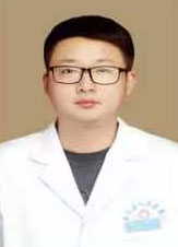 杨乾龙